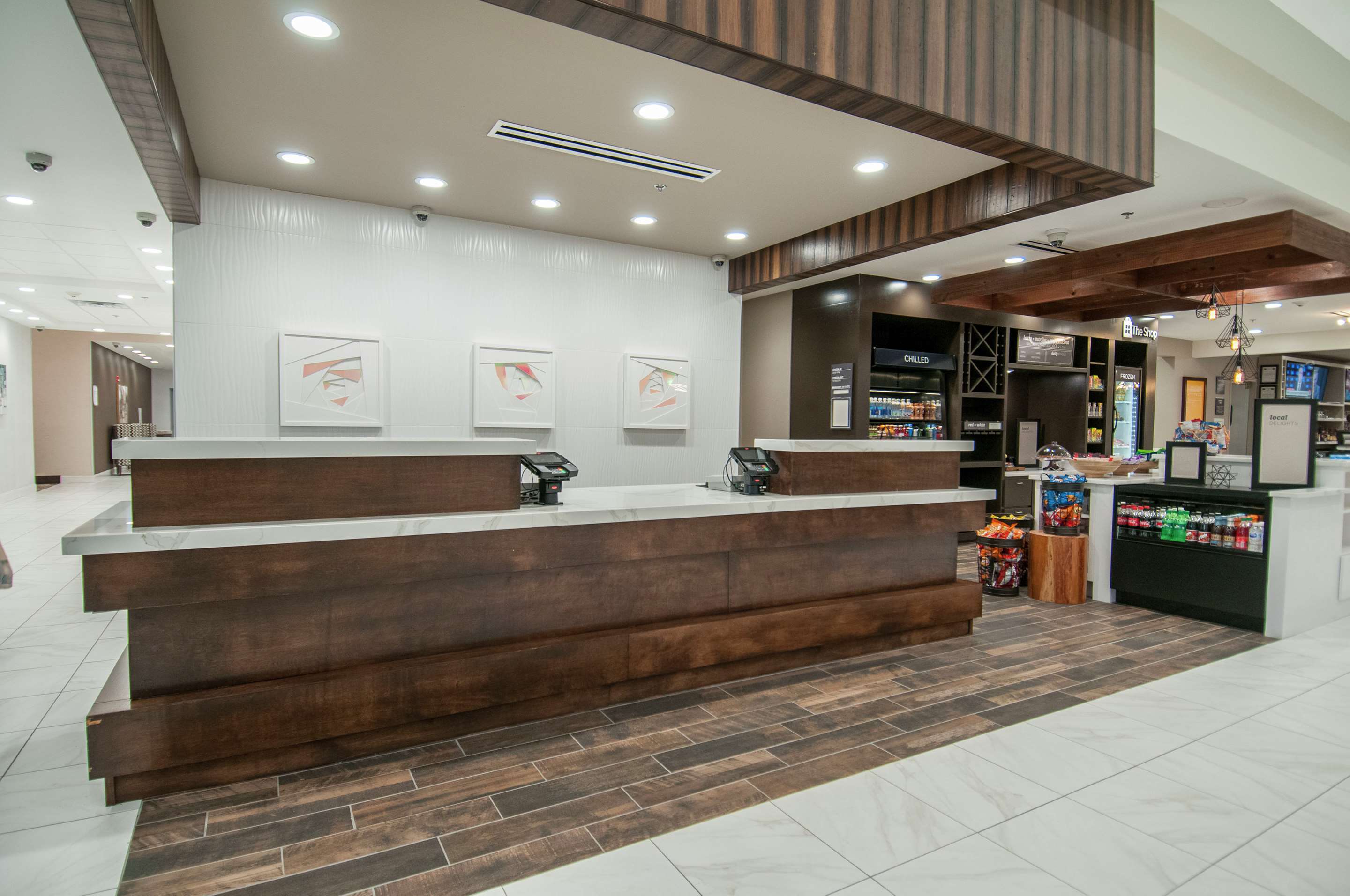 Reception | Hilton Garden Inn Jackson/Clinton
