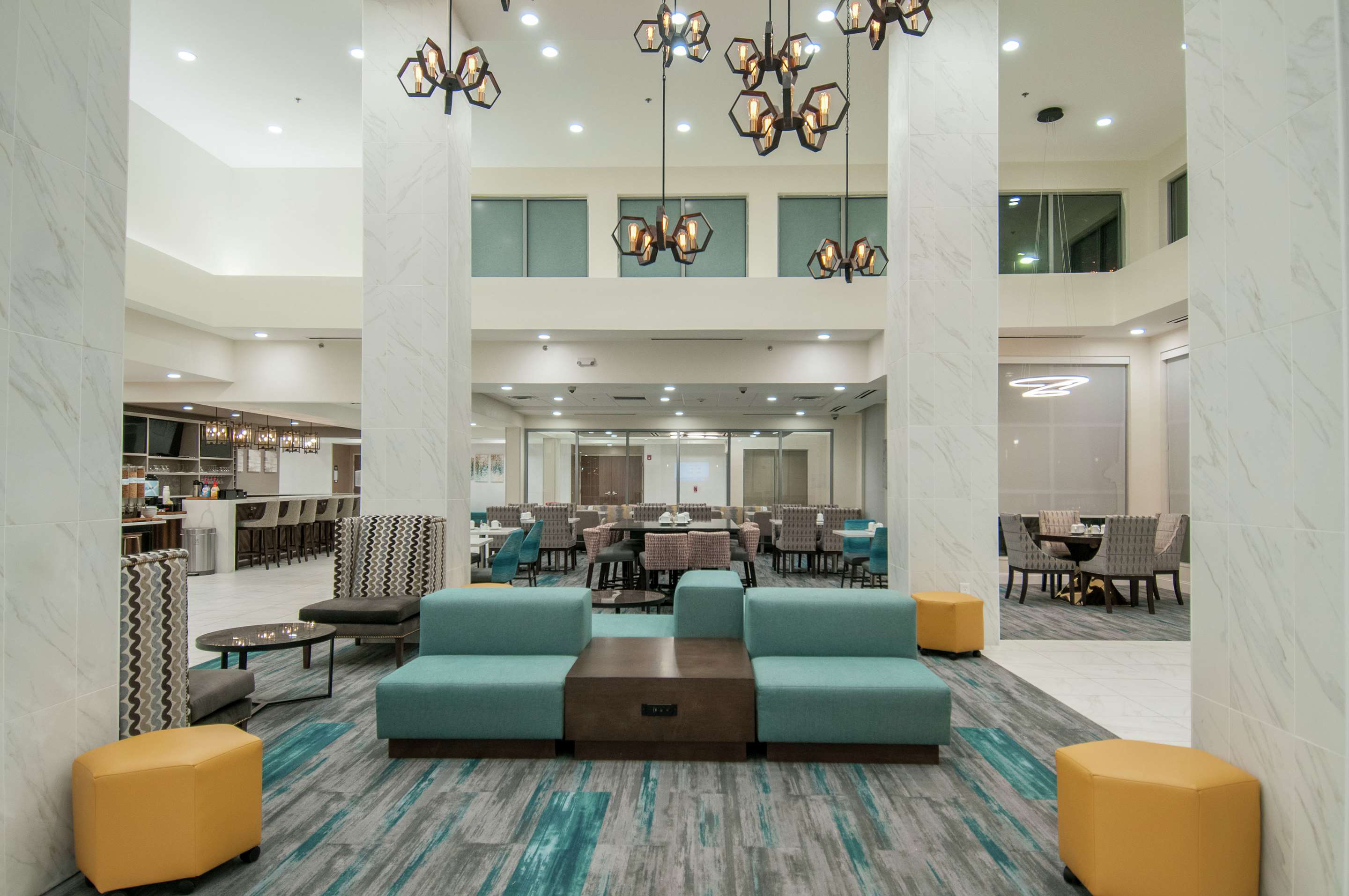 Lobby | Hilton Garden Inn Jackson/Clinton