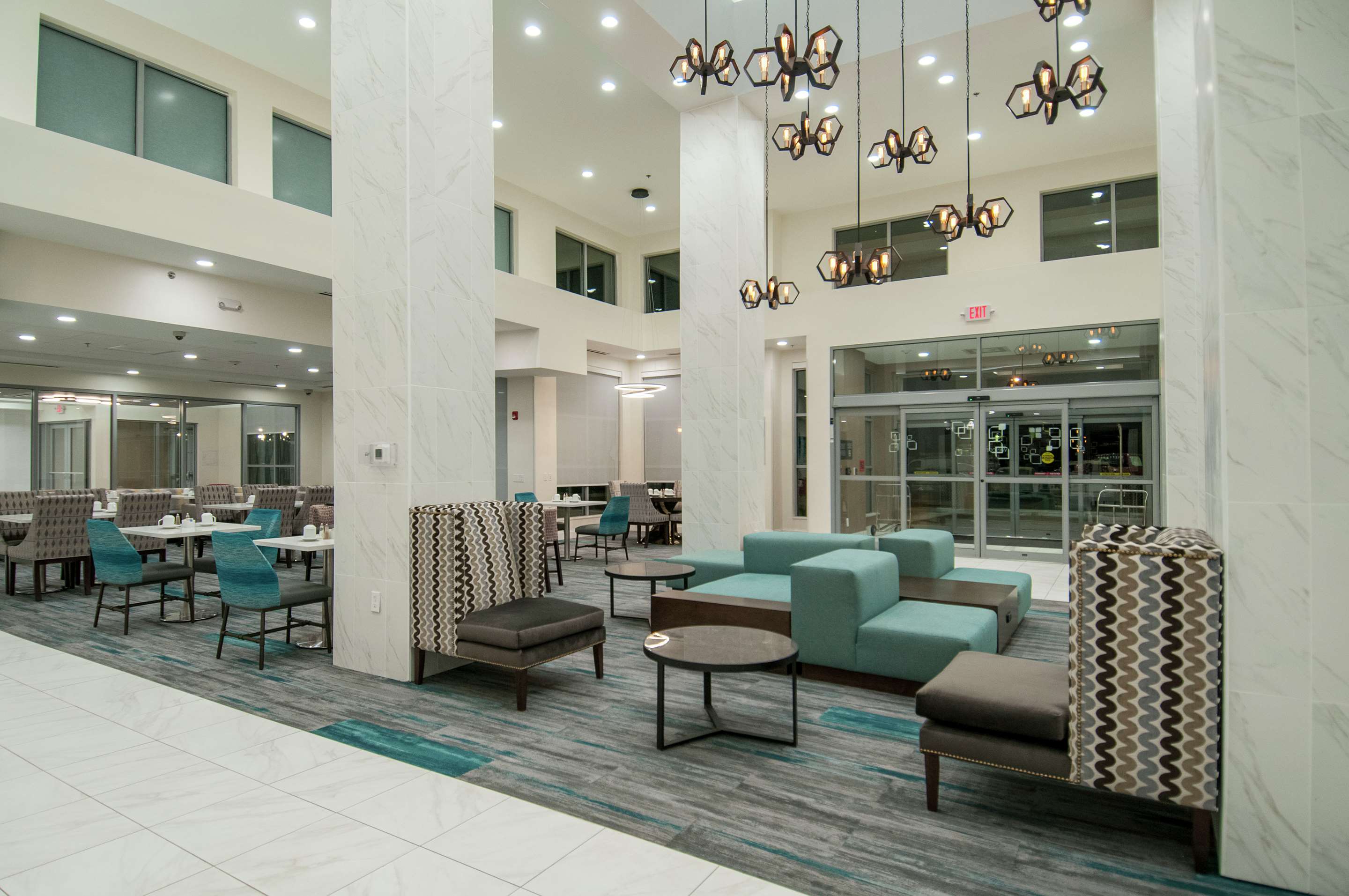 Lobby | Hilton Garden Inn Jackson/Clinton
