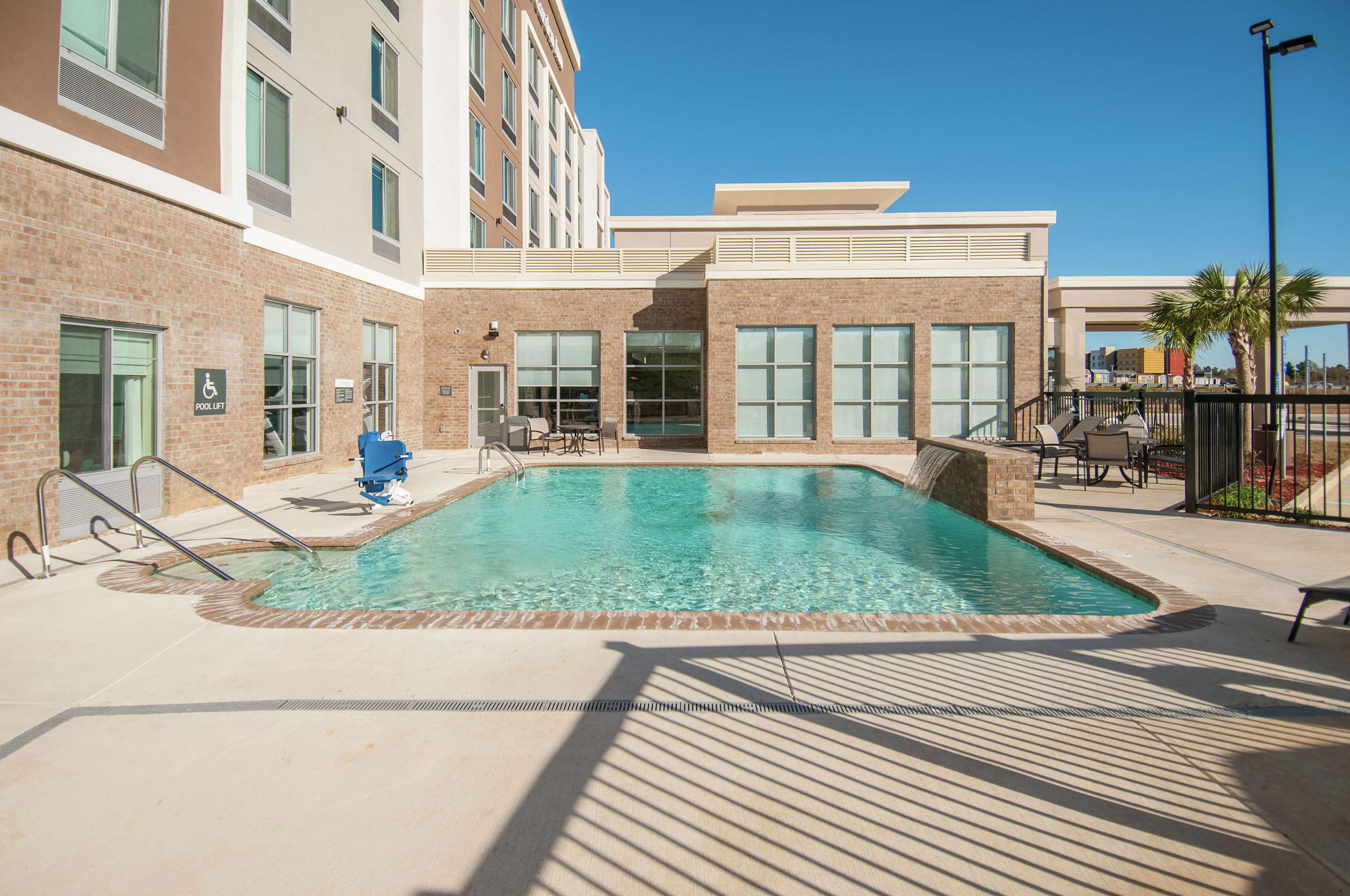 Pool | Hilton Garden Inn Jackson/Clinton