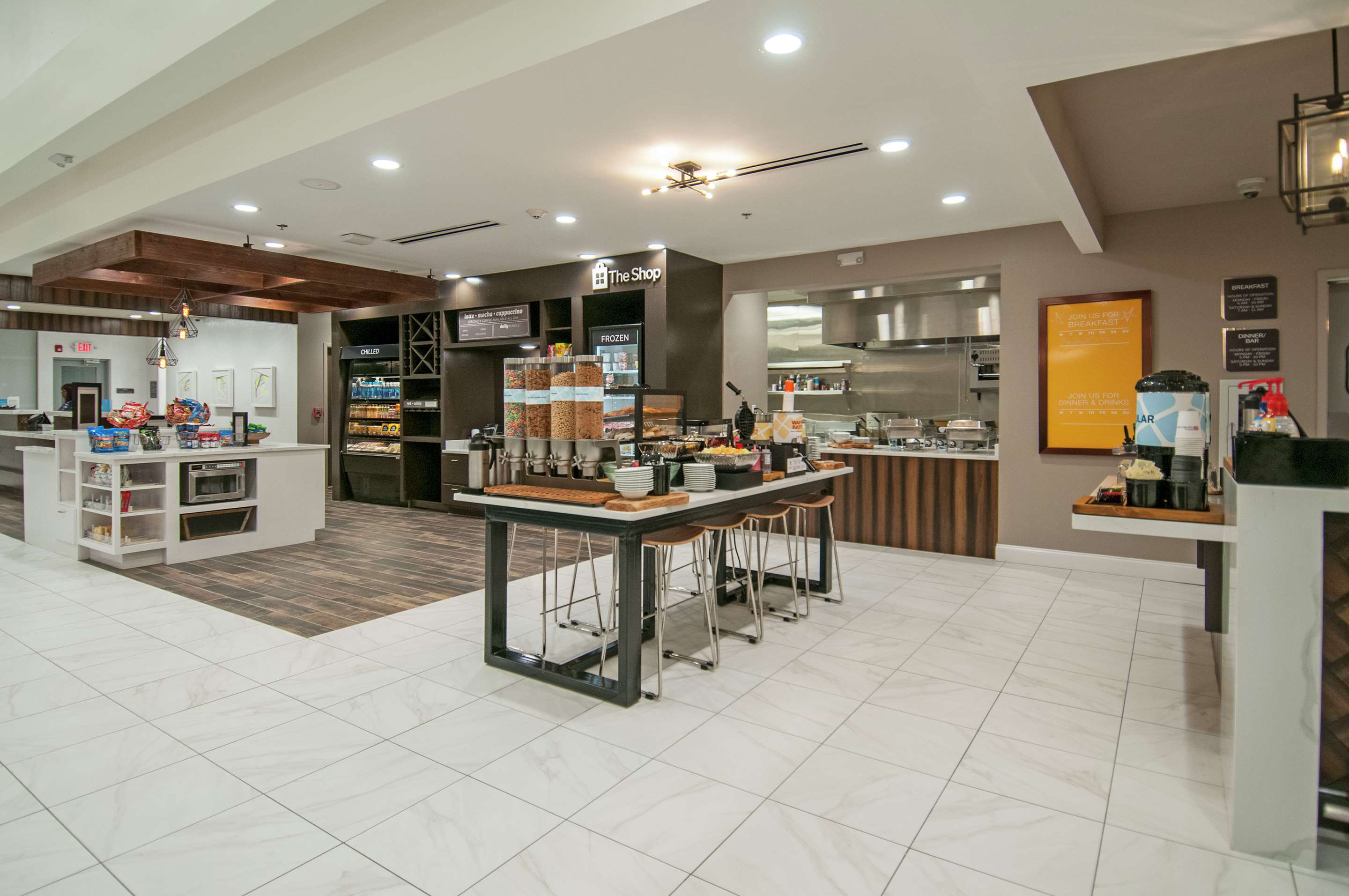 Restaurant | Hilton Garden Inn Jackson/Clinton
