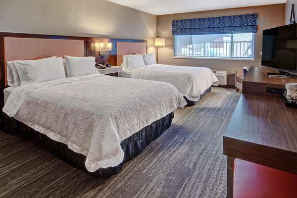  - Hampton Inn Vallejo - CA 37, Exit 20