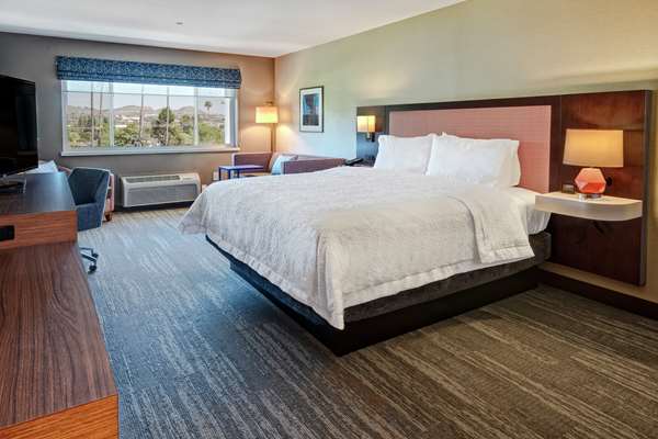  - Hampton Inn Vallejo - CA 37, Exit 20