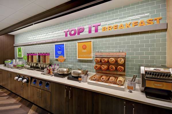 Restaurant - Tru by Hilton Hotel Factory Outlets Pigeon Forge