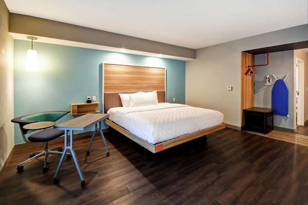  - Tru by Hilton Hotel Factory Outlets Pigeon Forge