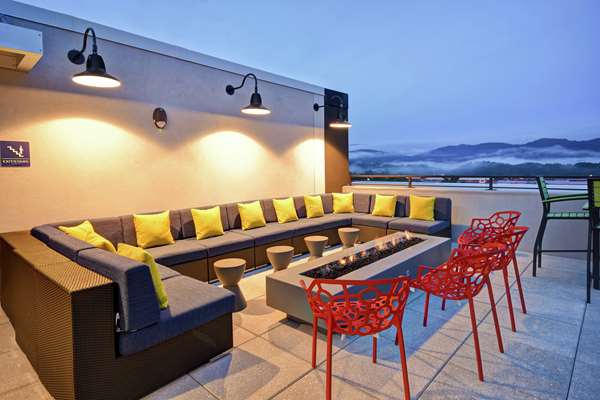 Exterior view - Tru by Hilton Hotel Factory Outlets Pigeon Forge