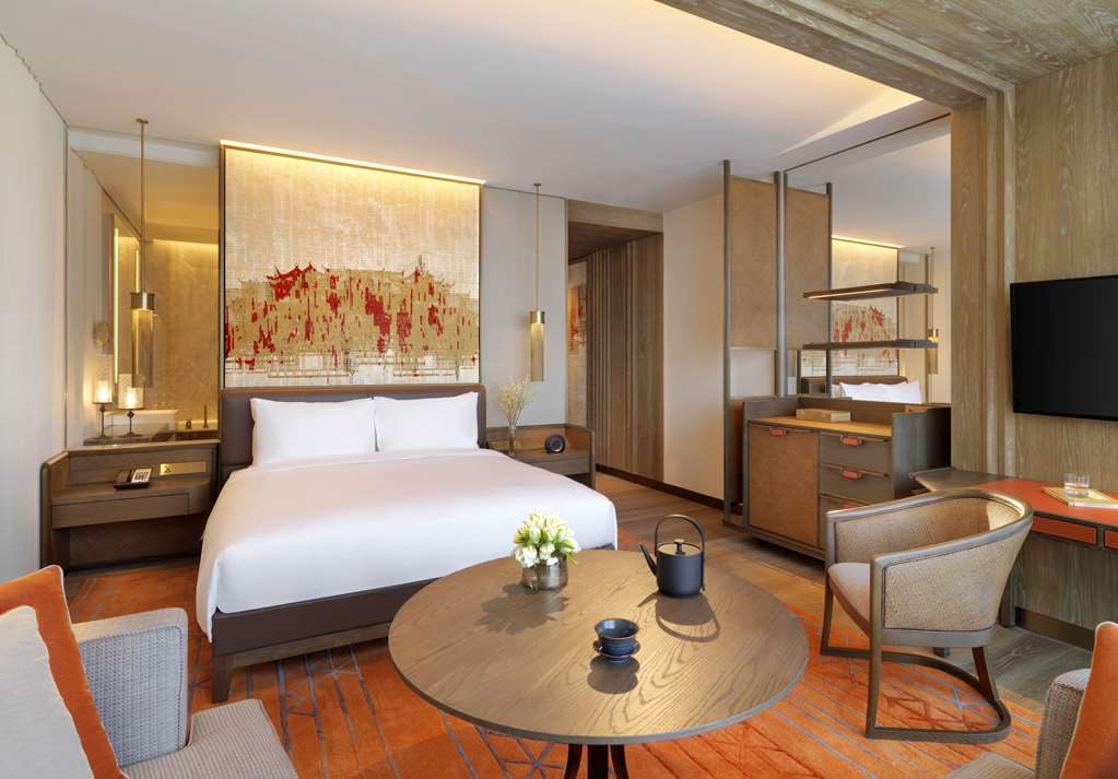 GRAND HYATT XI AN-guestroom-Guest Room,On-Site.jpg