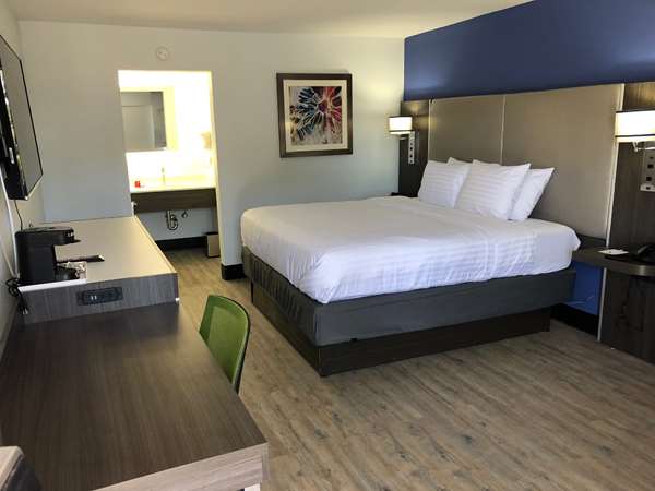  - SureStay Plus Hotel by Best Western Sacramento