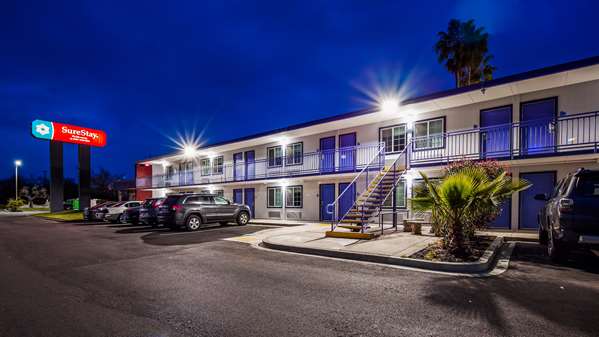 Exterior view - SureStay Plus Hotel by Best Western Sacramento