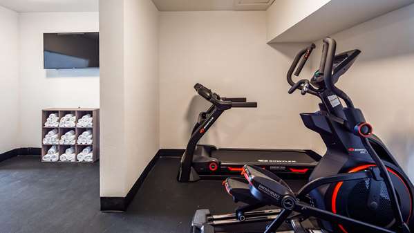 Fitness/ Exercise Room - SureStay Plus Hotel by Best Western Sacramento