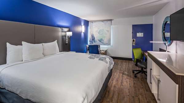  - SureStay Plus Hotel by Best Western Sacramento