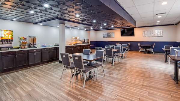 Amenities - SureStay Plus Hotel by Best Western Sacramento