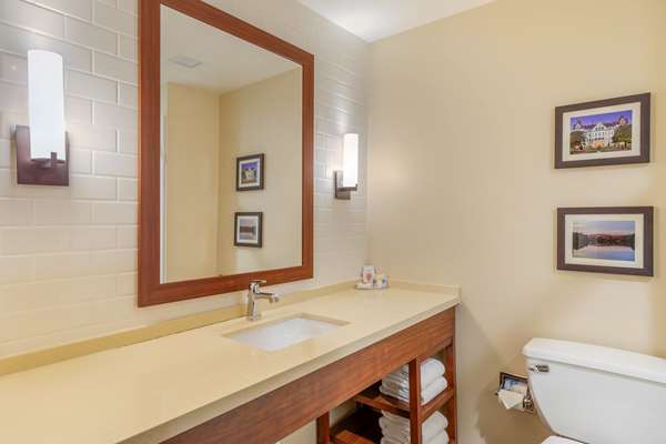  - Comfort Inn & Suites Schenectady