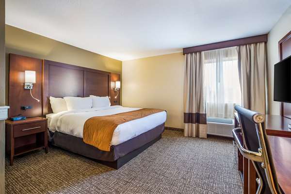 Suite - Comfort Inn & Suites Fairborn - I-675, Exit 22