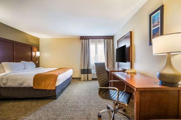 Suite - Comfort Inn & Suites Fairborn - I-675, Exit 22