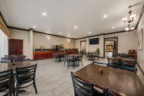 Restaurant - SureStay Plus Hotel by Best Western Seaworld San Antonio