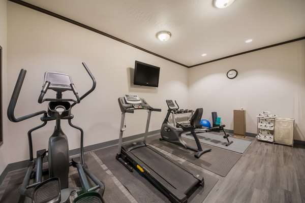 Fitness/ Exercise Room - SureStay Plus Hotel by Best Western Seaworld San Antonio