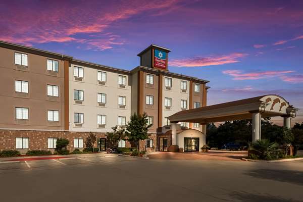 Exterior view - SureStay Plus Hotel by Best Western Seaworld San Antonio