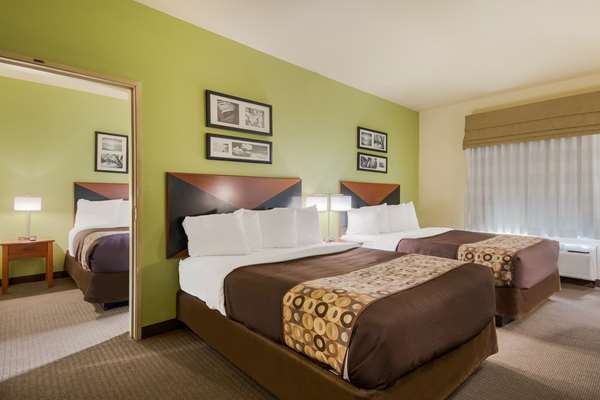  - SureStay Plus Hotel by Best Western Seaworld San Antonio