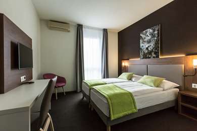 HÔTEL CAMPANILE MARTIGNY