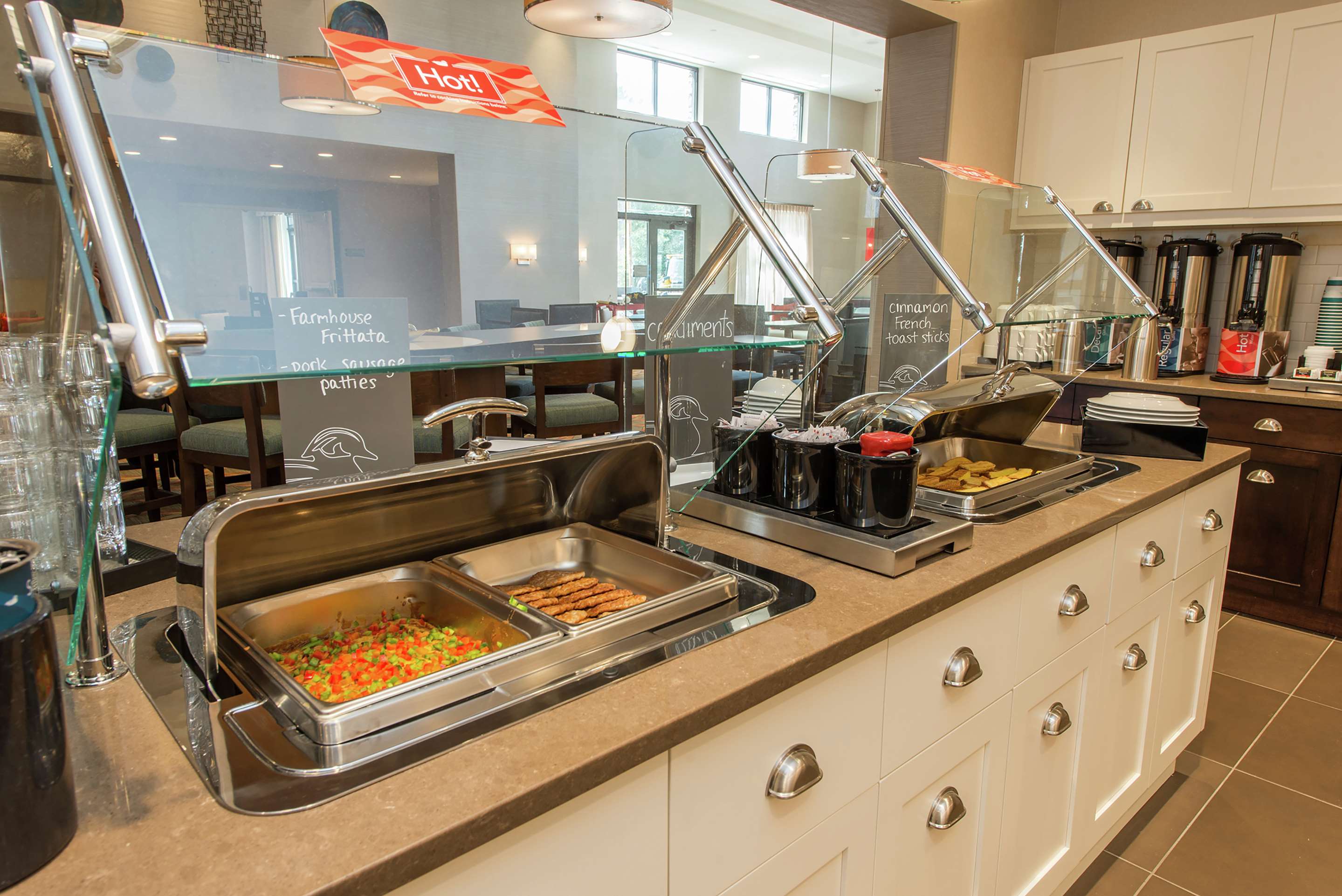 Breakfast Area | Homewood Suites by Hilton Marlborough