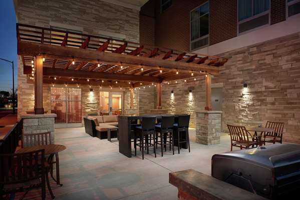 Exterior view - Homewood Suites by Hilton Midtown Cincinnati - I-71, Exit 8 & 8A