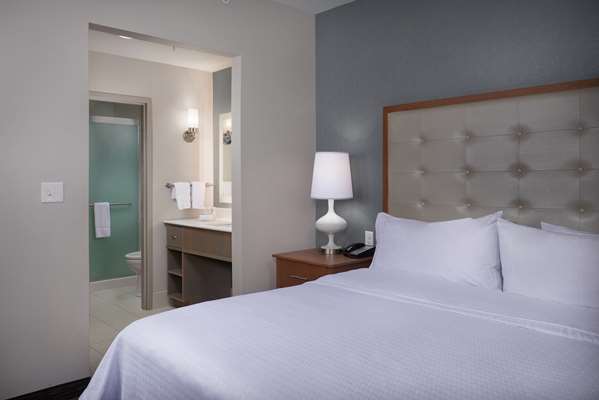  - Homewood Suites by Hilton Midtown Cincinnati - I-71, Exit 8 & 8A