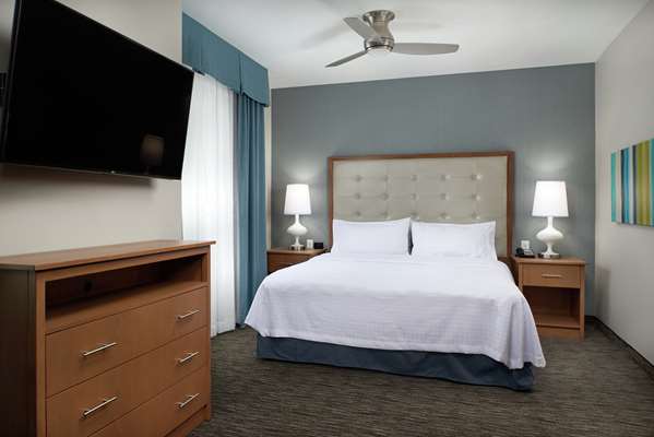  - Homewood Suites by Hilton Midtown Cincinnati - I-71, Exit 8 & 8A