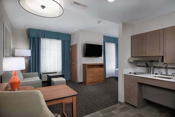  - Homewood Suites by Hilton Midtown Cincinnati - I-71, Exit 8 & 8A