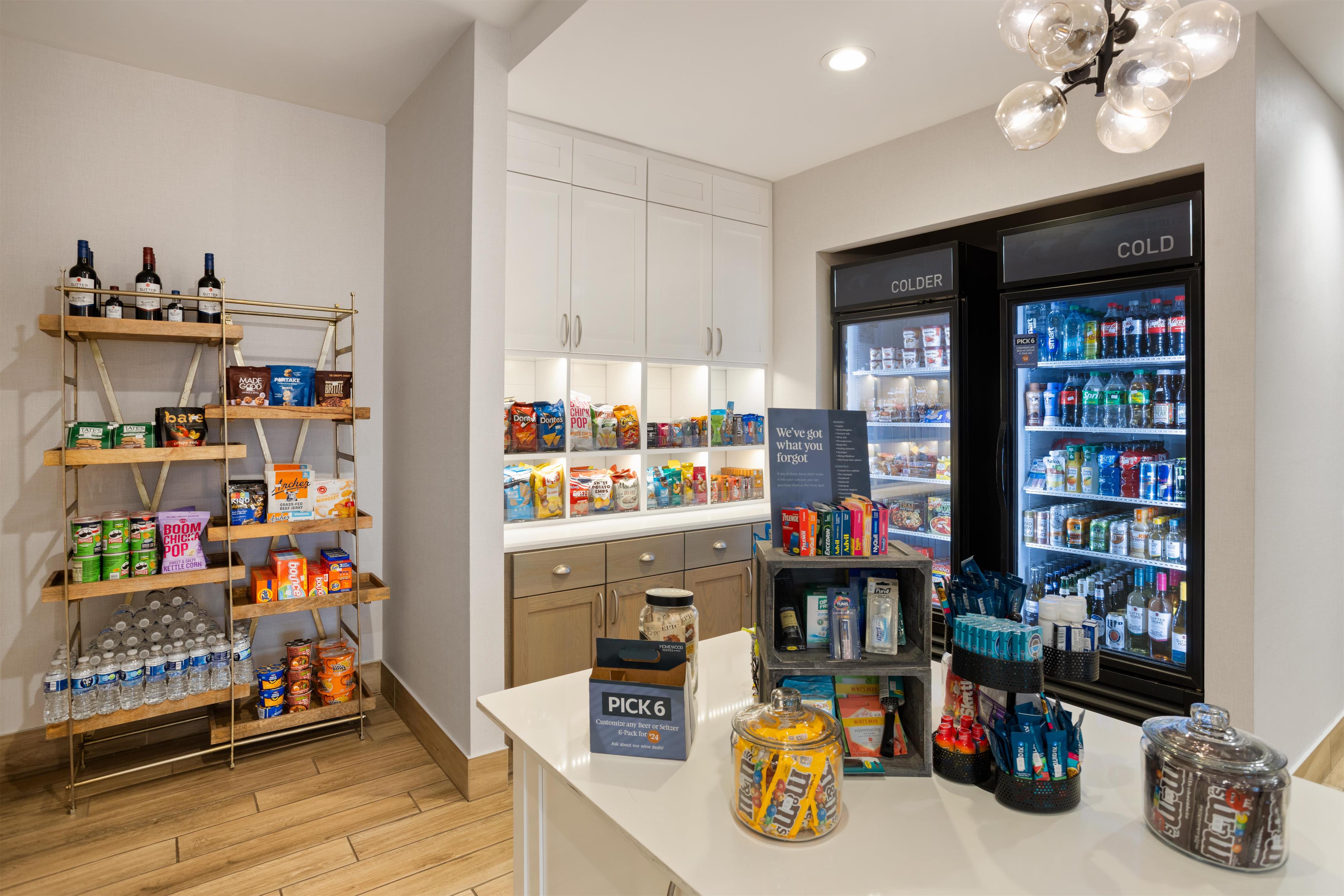 Restaurant | Homewood Suites by Hilton Cincinnati-Midtown, OH