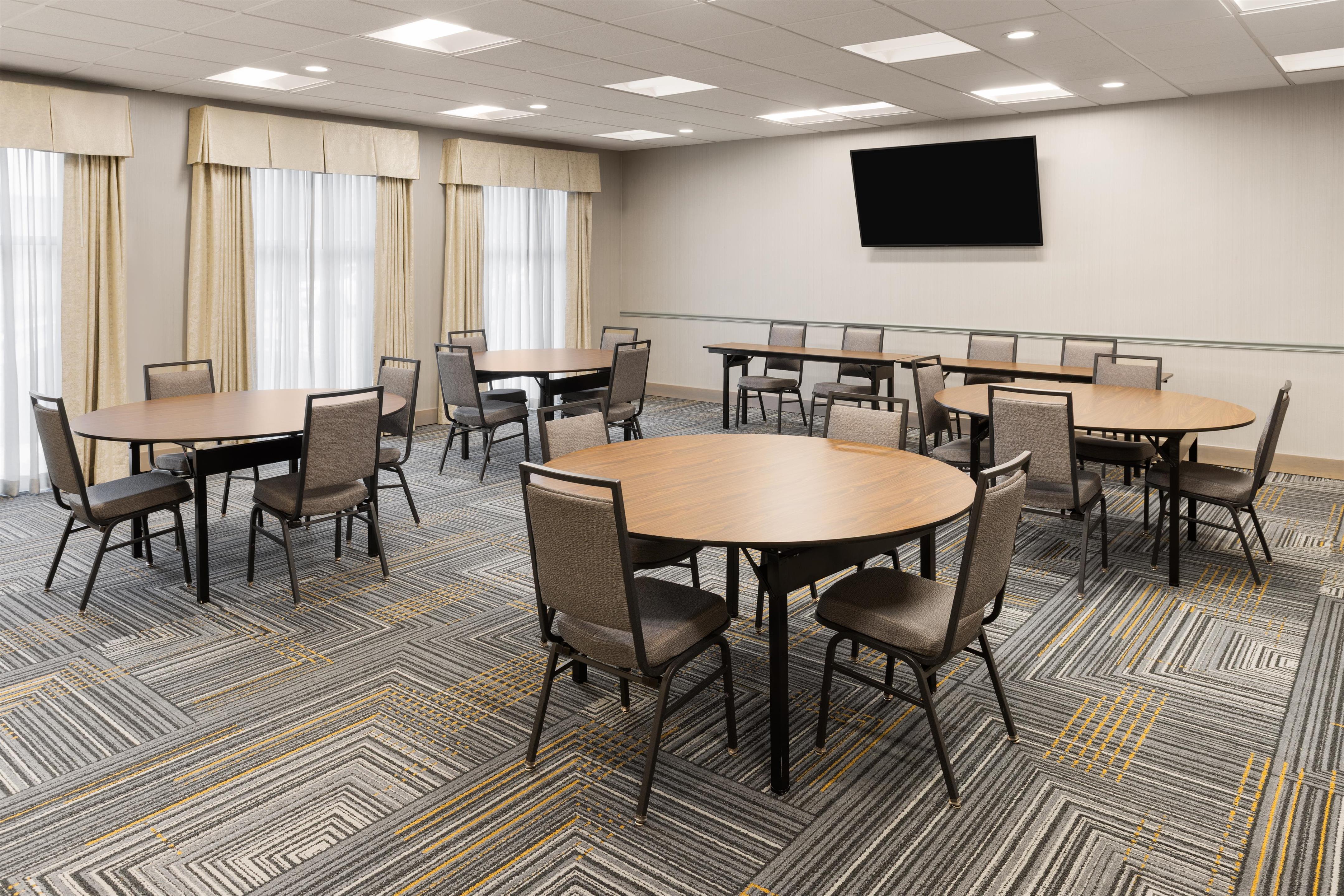 Meeting Room | Homewood Suites by Hilton Cincinnati-Midtown, OH