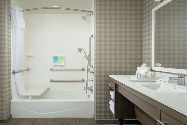  - Home2 Suites by Hilton Edison - I-287, Exit 3