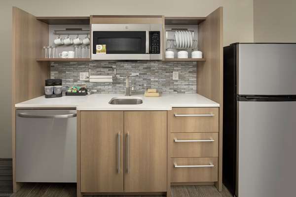  - Home2 Suites by Hilton Edison - I-287, Exit 3