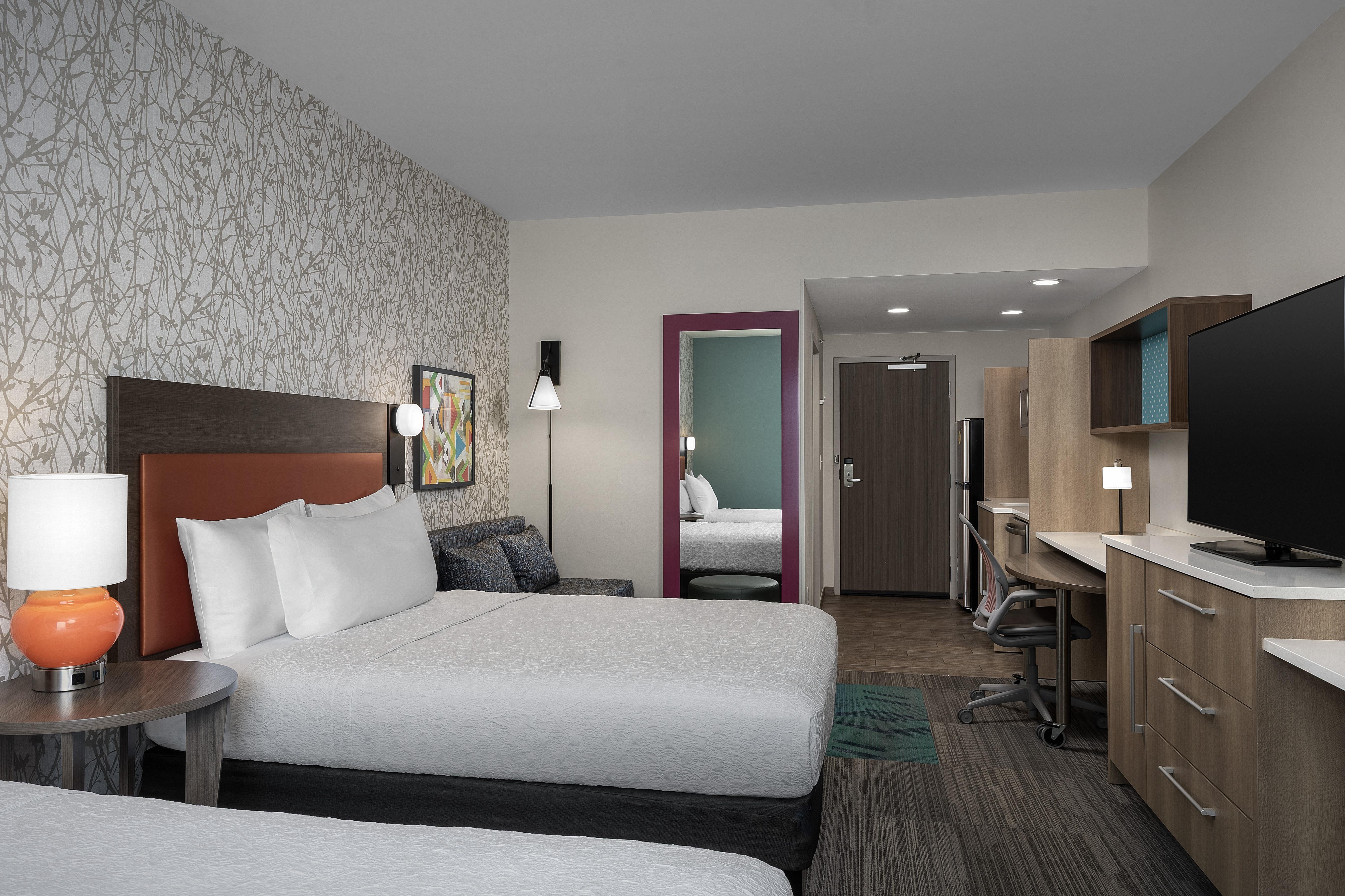 Home2 Suites by Hilton Edison Room Type - 2QUEEN STUDIO TWIN SLEEPER