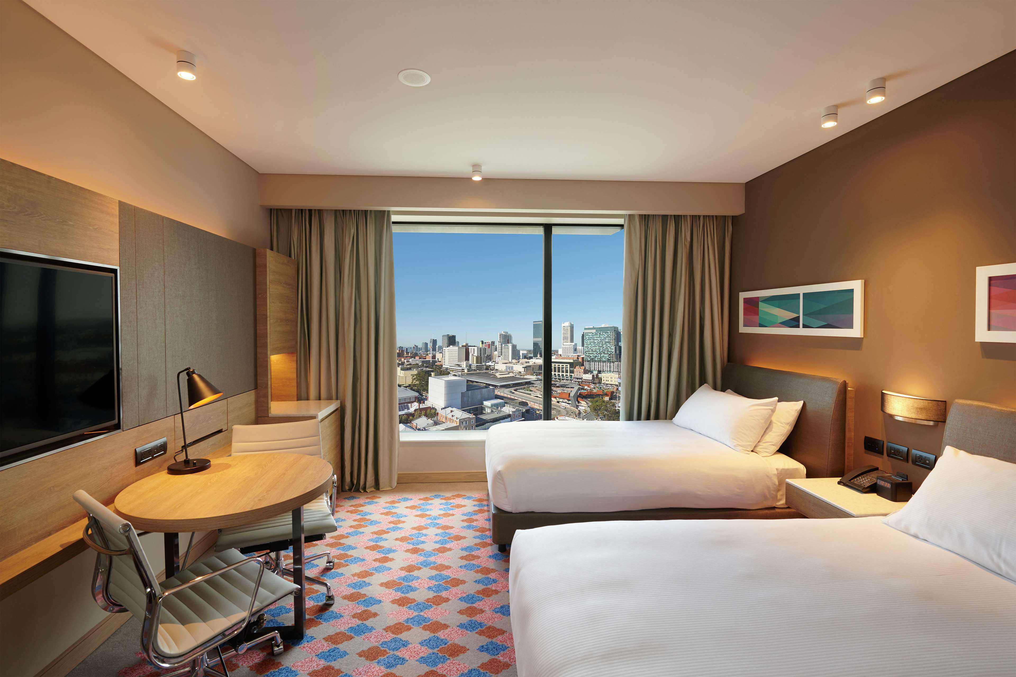 Doubletree by Hilton Perth Northbridge Room Type - TWIN DELUXE PANORAMIC VW