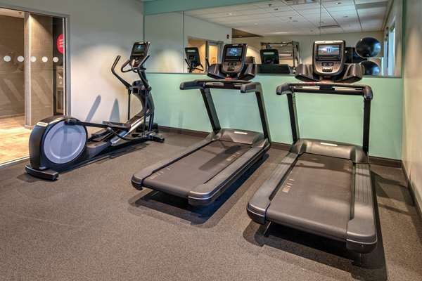 Fitness/ Exercise Room - Tru by Hilton Hollins University Roanoke - I-81, Exit 146