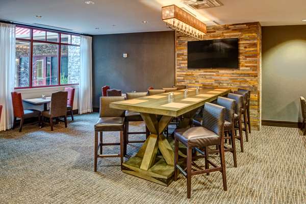 Bar - Black Fox Lodge Pigeon Forge