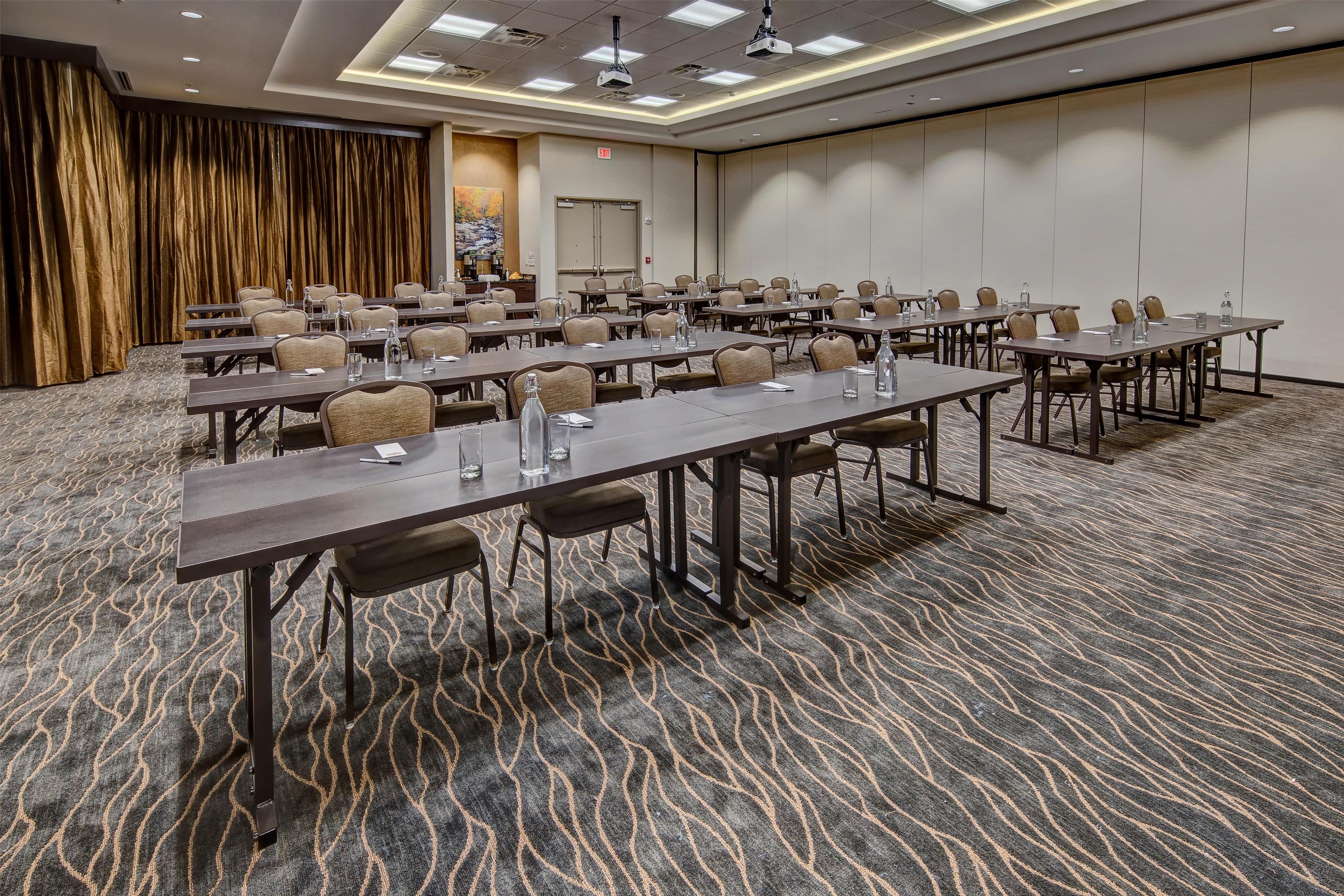 Meeting Room | Black Fox Lodge Pigeon Forge, Tapestry Collection by Hilton