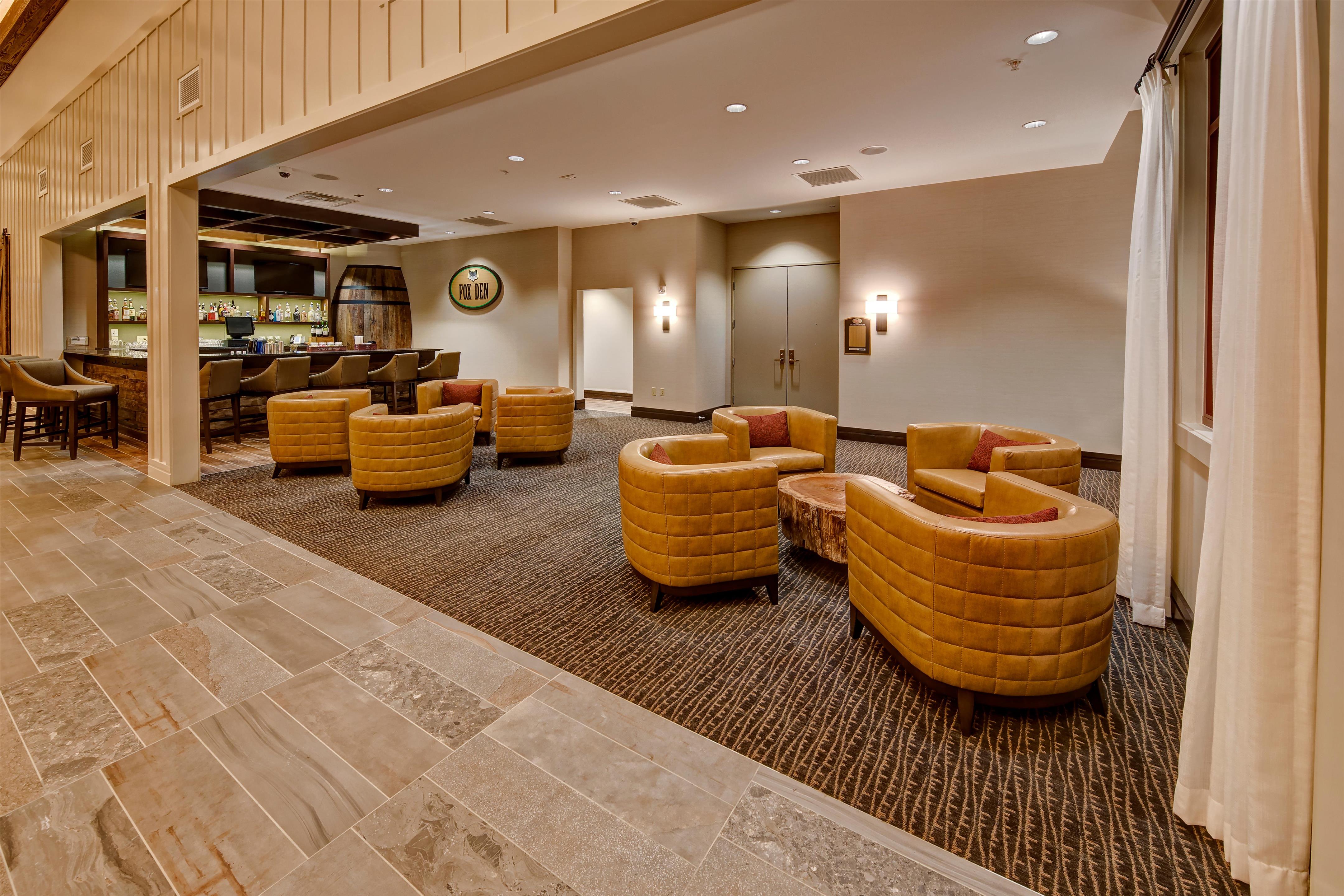 BarLounge | Black Fox Lodge Pigeon Forge, Tapestry Collection by Hilton