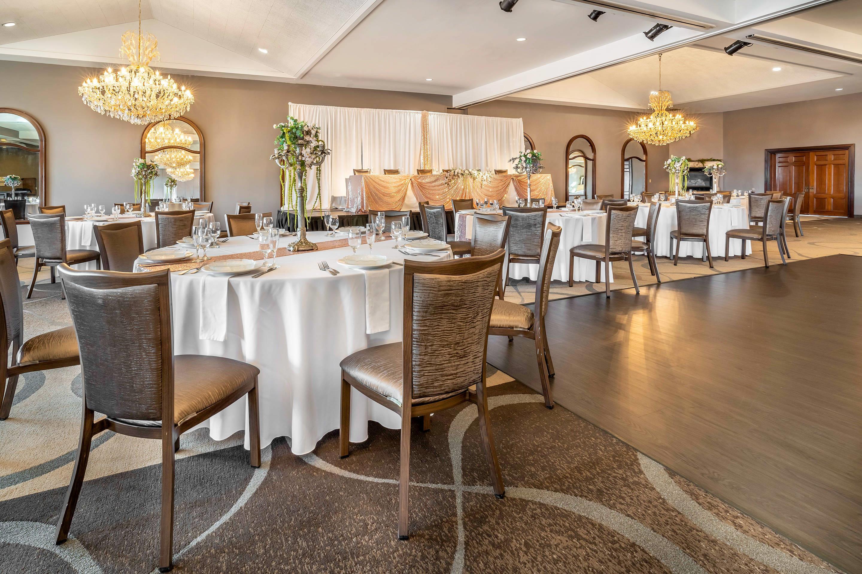 Large space for receptions, parties, anniversaries, and business meetings | Riverview Inn & Suites, Ascend Hotel Collection