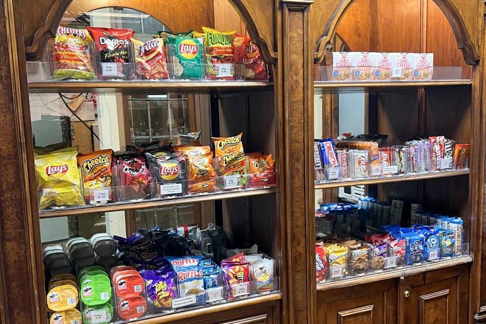 Hotel marketplace | Riverview Inn & Suites, Ascend Hotel Collection