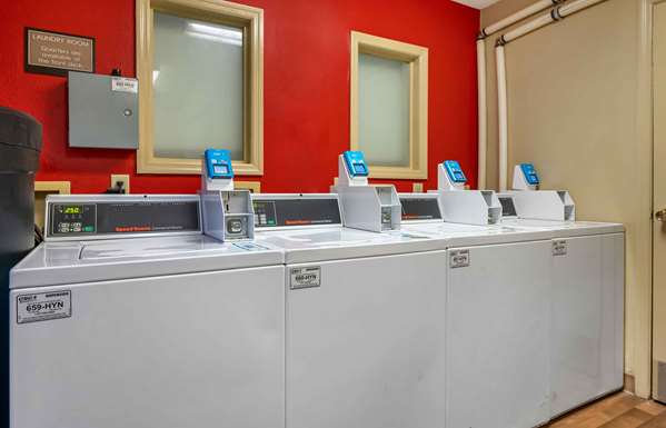  - Extended Stay America Suites Keystone Indianapolis - I-465, Exit 33