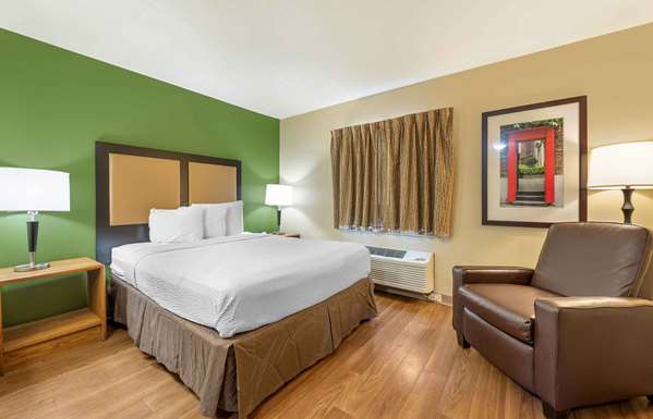  - Extended Stay America Suites Keystone Indianapolis - I-465, Exit 33