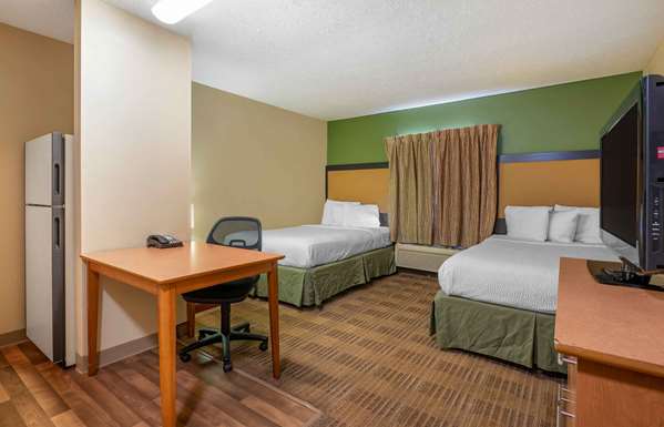  - Extended Stay America Suites Keystone Indianapolis - I-465, Exit 33
