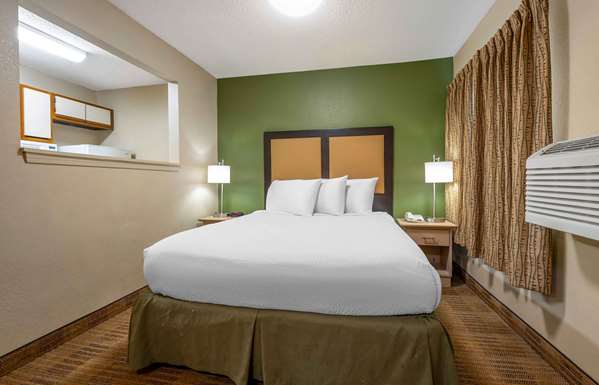  - Extended Stay America Suites College Park Indianapolis