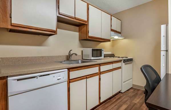  - Extended Stay America Suites College Park Indianapolis