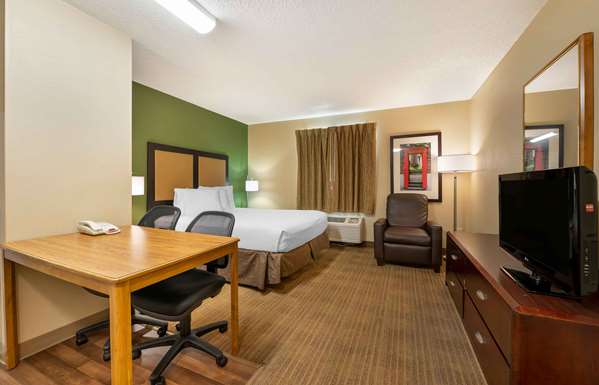  - Extended Stay America Suites College Park Indianapolis