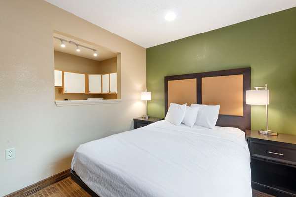  - Extended Stay America Suites Executive Park Charlotte - I-77, Exit 5