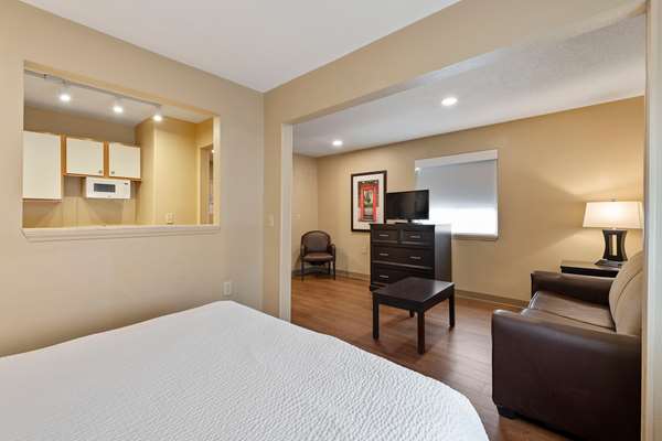 - Extended Stay America Suites Executive Park Charlotte - I-77, Exit 5