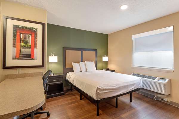  - Extended Stay America Suites Executive Park Charlotte - I-77, Exit 5
